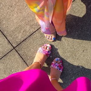 Meet your Posher, Dereka